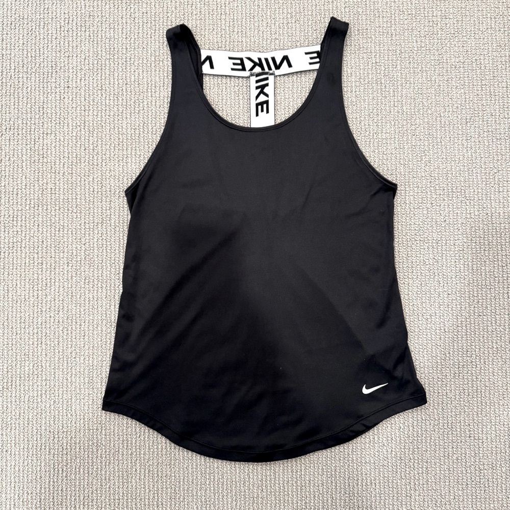 Nike Black Fitted Sleeveless Tank Top - Picture 1 of 4